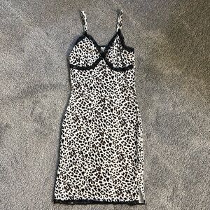 Wild Fable cutesy & fierce leopard mini dress
MOB WIFE AESTHETIC 🤌🏼🤌🏼